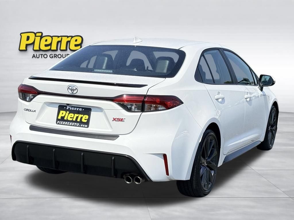 Used 2024 Toyota Corolla XSE FWD image 7