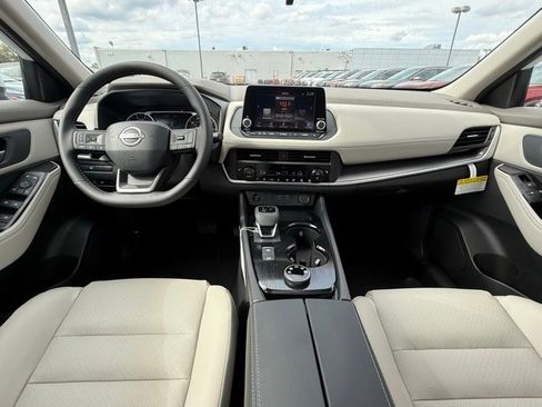 New 2026 Nissan Rogue SV w/ SV Premium Package image 21