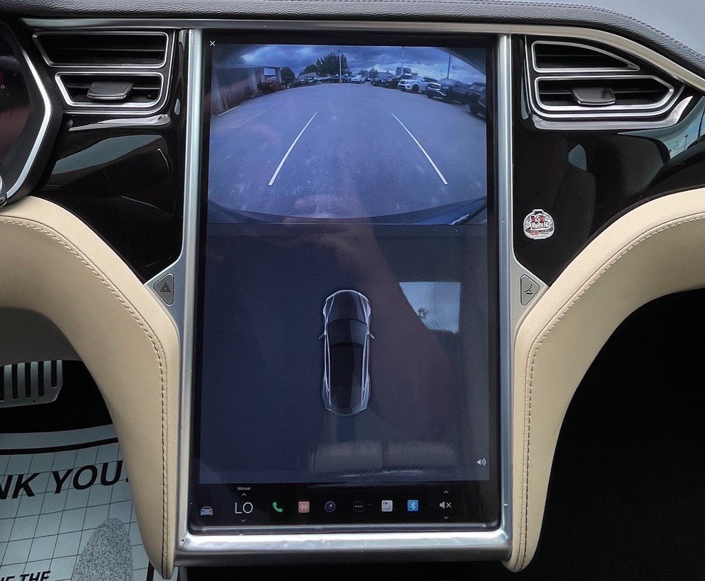 Used 2014 Tesla Model S 85 RWD image 26