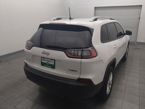 Used 2021 Jeep Cherokee Latitude AWD/4WD image 7