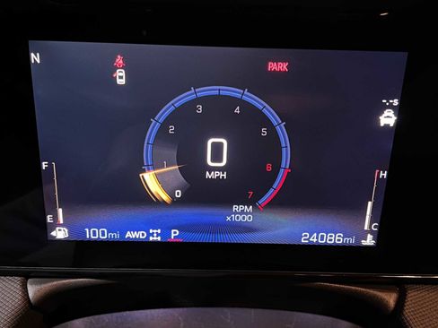 Used 2024 Chevrolet TrailBlazer RS w/ Convenience Package image 29