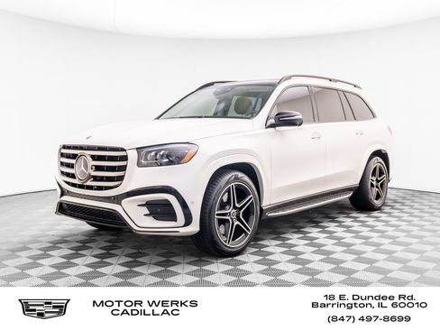 Used 2024 Mercedes-Benz GLS 450 4MATIC image 1