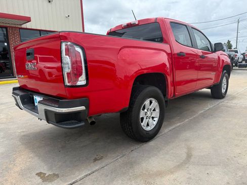 Used 2018 GMC Canyon 2WD Crew Cab w/ Convenience Package image 4