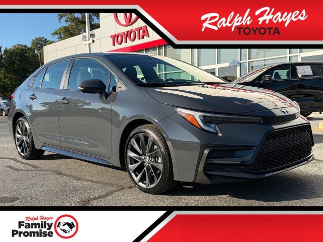 Used 2026 Toyota Corolla SE FWD image 1