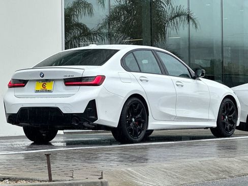 New 2026 BMW 330i Sedan w/ M Sport Package image 3