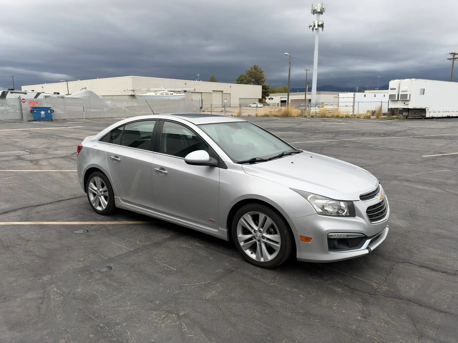 Used 2015 Chevrolet Cruze LTZ w/ Sun, Sound and Sport Package FWD image 7