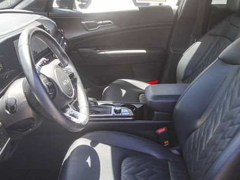 Certified 2023 Kia Sportage X-Line w/ X-Line Premium Package AWD/4WD image 18