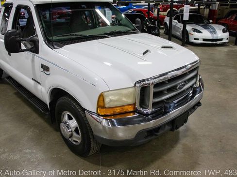 Used 2000 Ford F350 XLT image 13