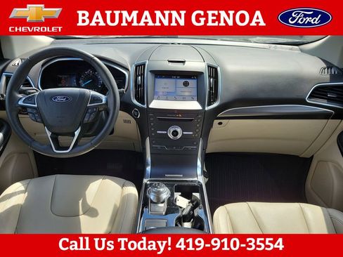 Used 2019 Ford Edge Titanium w/ Cold Weather Package FWD image 12