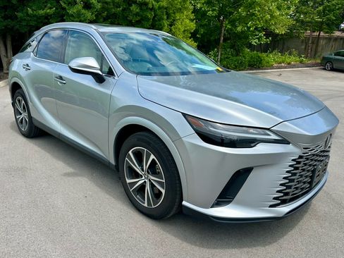 Used 2023 Lexus RX 350 Premium w/ Accessory Package AWD/4WD image 3
