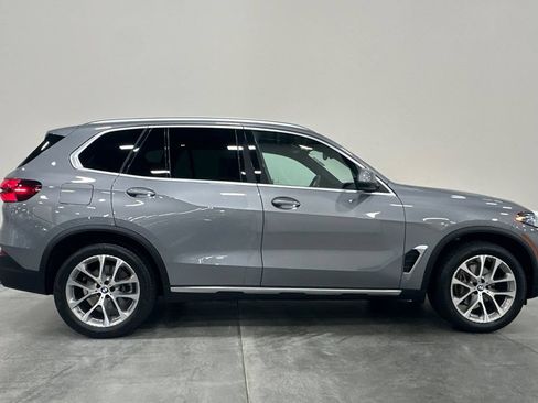 Used 2026 BMW X5 xDrive40i AWD/4WD image 3