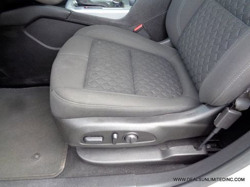 Used 2021 Chevrolet Blazer LT AWD/4WD image 7