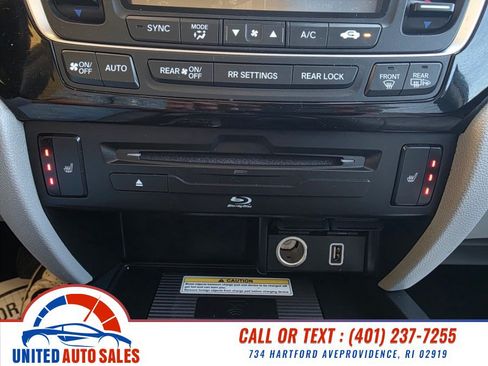 Used 2020 Honda Pilot Touring image 24