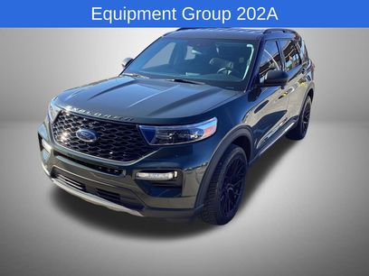 Used 2022 Ford Explorer XLT w/ Equipment Group 202A