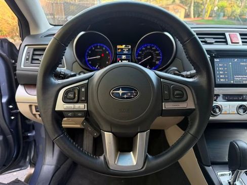 Used 2015 Subaru Outback 3.6R Limited image 9
