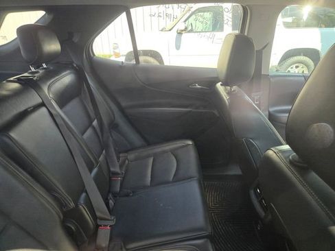 Used 2020 Chevrolet Equinox LT w/ Midnight Edition FWD image 3