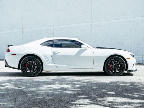 Used 2015 Chevrolet Camaro SS w/ SS Performance Package image 12