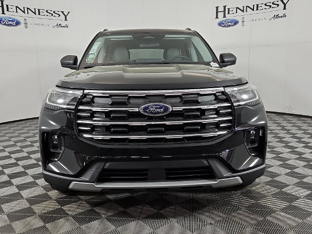 Used 2026 Ford Explorer Active w/ Active Comfort Package RWD image 3