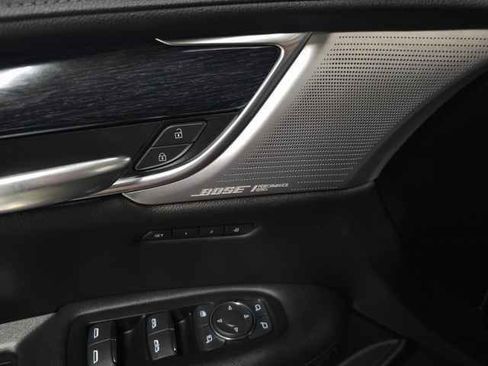 Certified 2022 Cadillac XT5 Premium Luxury w/ Technology Package image 16