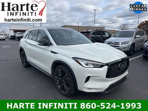 Certified 2022 INFINITI QX50 Luxe w/ Appearance Package image 3