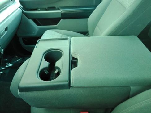 Used 2025 Ford F250 XLT image 39