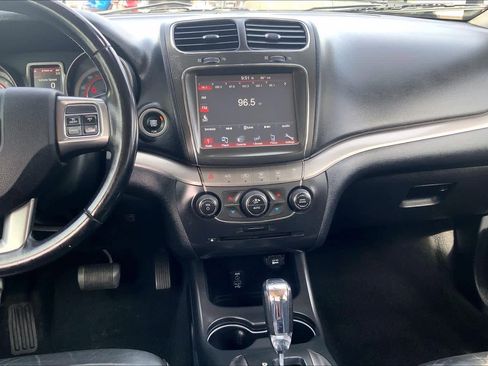 Used 2019 Dodge Journey Crossroad image 7