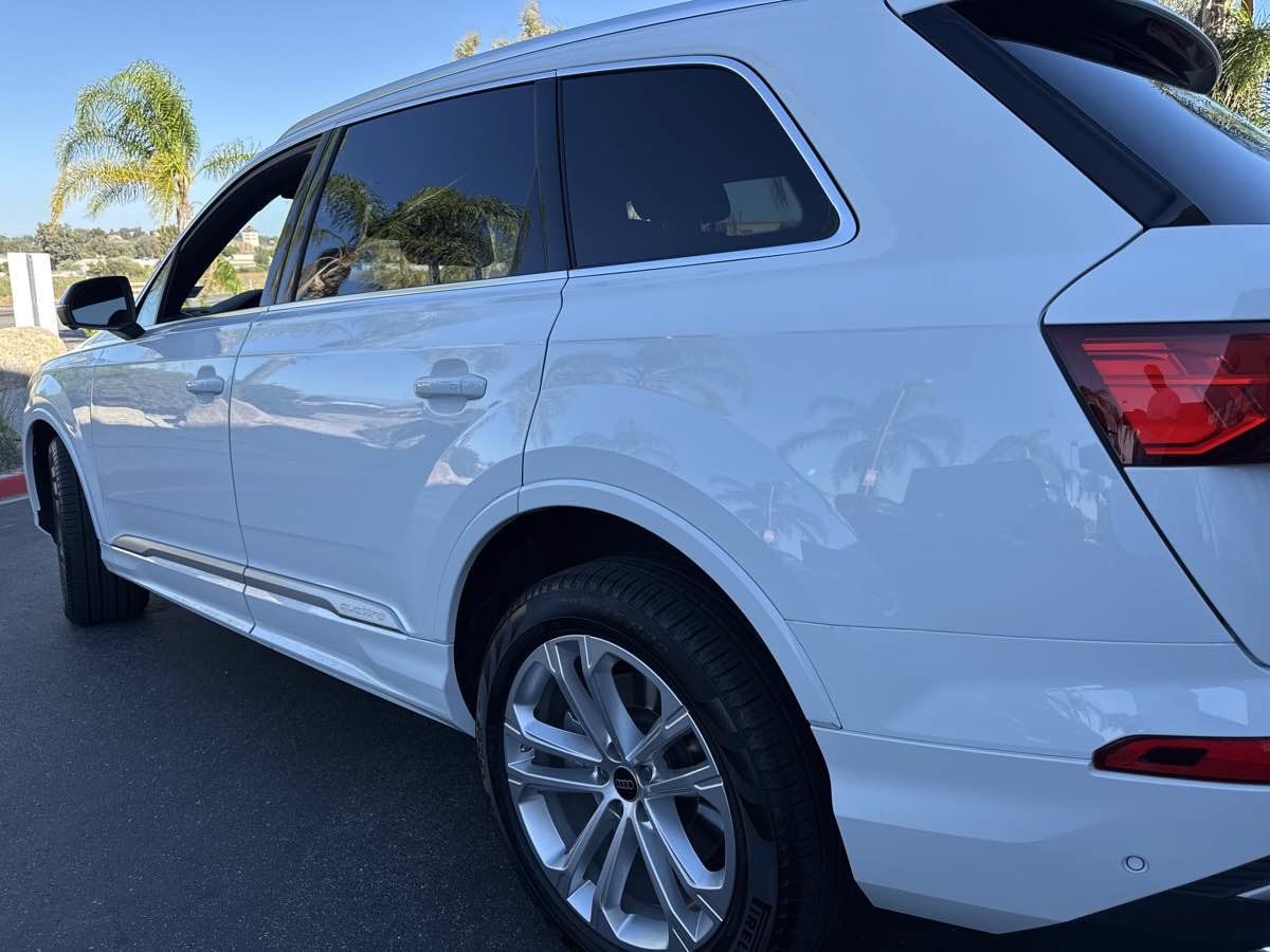 Used 2025 Audi Q7 3.0T Premium Plus AWD/4WD image 23