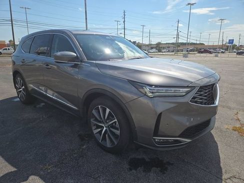 Certified 2025 Acura MDX FWD w/ Technology Package image 2