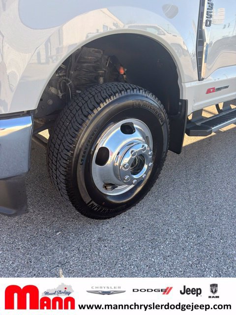 Used 2025 Ford F350 XLT w/ FX4 Off-Road Package AWD/4WD image 9