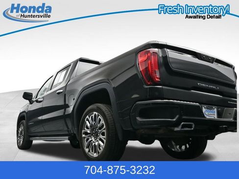 Used 2023 GMC Sierra 1500 Denali w/ Denali Reserve Package AWD/4WD image 40