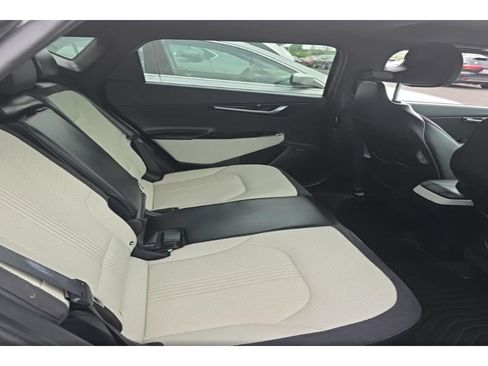 Used 2023 Kia EV6 GT-Line w/ GT-Line White Seat Package AWD/4WD image 6