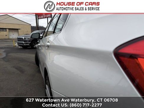 Used 2017 BMW 330i xDrive 330i xDrive Sedan image 20