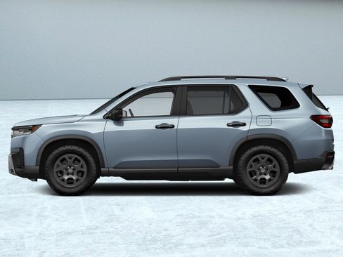 New 2026 Honda Pilot TrailSport image 3