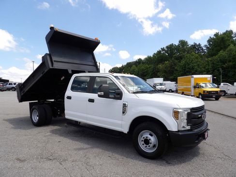 Used 2019 Ford F350 XL w/ Power Equipment Group RWD image 10