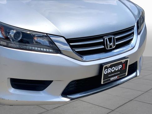 Used 2015 Honda Accord LX image 30