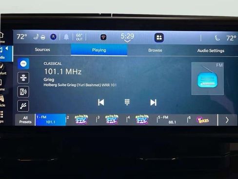 Used 2025 Jeep Wrangler Unlimited Sahara w/ Safety Group image 40