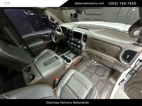 Used 2020 GMC Sierra 3500 Denali w/ Denali Ultimate Package image 20