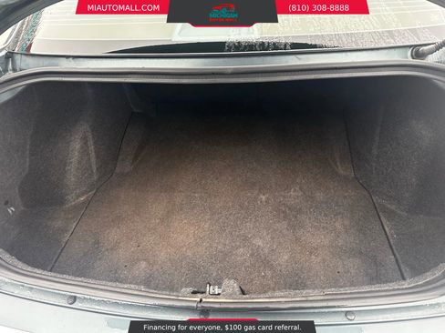 Used 2005 Chrysler 300 Touring image 25