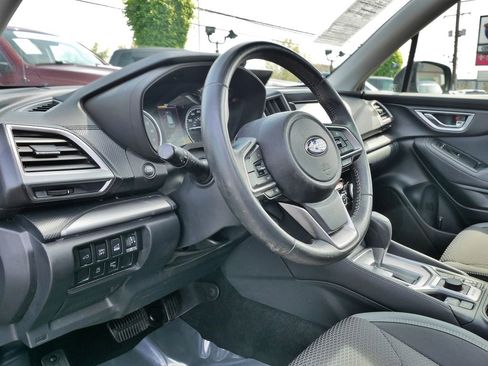 Used 2024 Subaru Forester Premium image 24