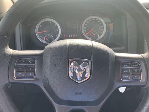 Used 2019 RAM 1500 Tradesman w/ Chrome Plus Package RWD image 9