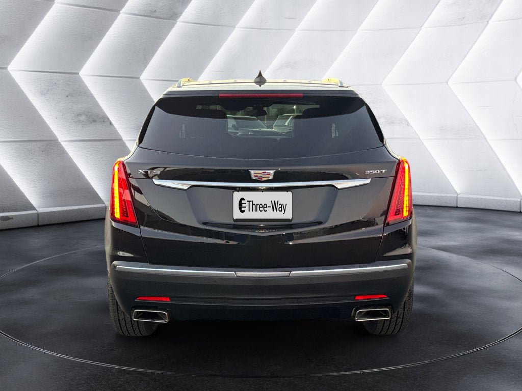 Certified 2024 Cadillac XT5 Luxury FWD image 4