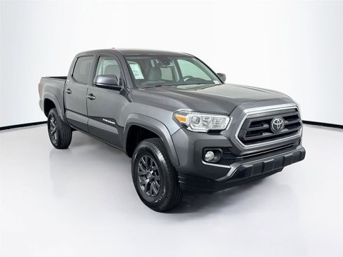 Used 2023 Toyota Tacoma SR5 RWD image 7