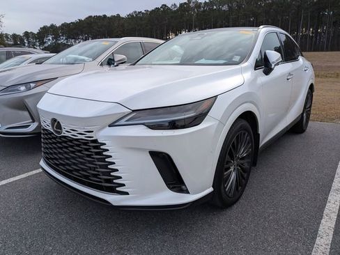 Certified 2023 Lexus RX 350 FWD w/ Cold Area Package image 4