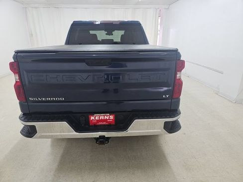 Used 2023 Chevrolet Silverado 1500 LT AWD/4WD image 12