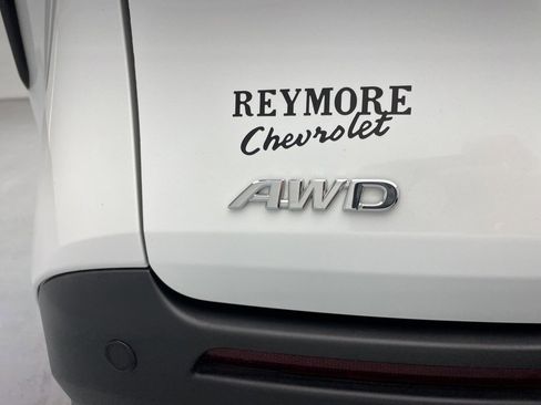 Used 2023 Toyota Sienna XLE image 55