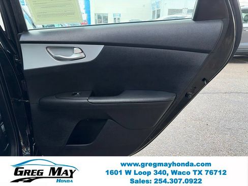 Used 2023 Kia Forte LXS FWD image 14