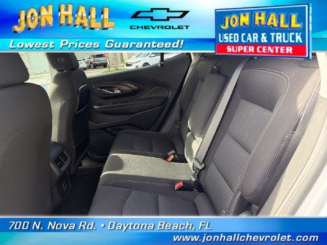 Used 2023 GMC Terrain SLE w/ Driver Convenience Package FWD image 20