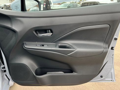 New 2025 Nissan Versa SV w/ Trunk Package image 22