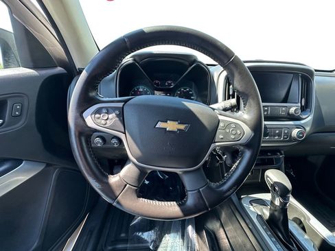 Used 2022 Chevrolet Colorado LT w/ Fleet Safety Package AWD/4WD image 12