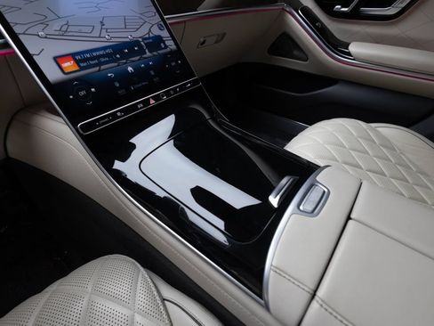 Used 2022 Mercedes-Benz S 580 4MATIC Sedan image 35